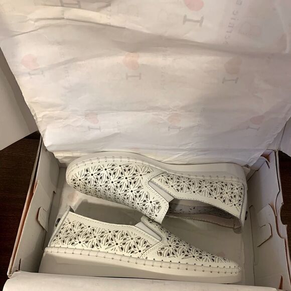 Bernie mev  soft leather upper/ lining cushioned footbed slip on sneaker Sz 36 - Picture 7 of 8